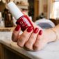 Manicura_Gel_Color_llamativa_mano_202604281412 85x85